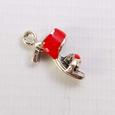 Bedel. verzilverd. schoentje rood.  12-20 mm