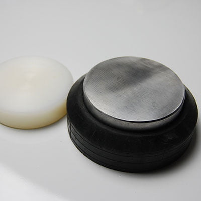 HT24300-004: Benchblock rond met rubberblok